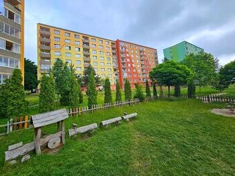 Prodej bytu 2+1+L, DV, ul. Školní pěšina