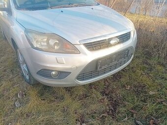 Ford Focus II facelift stříbrná metalíza