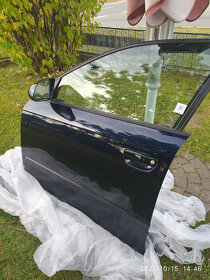 Přední levé dveře AUDI A4 B7 8E AVANT