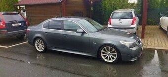 BMW 520i original M-PAKET 125KW R.V: 2004 Najeto 291.000 km