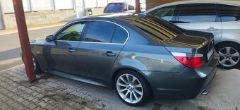 BMW 520i original M-PAKET 125KW R.V: 2004 Najeto 291.000 km