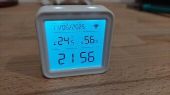 Teploměr, vlhkoměr a hodiny wifi Tuya