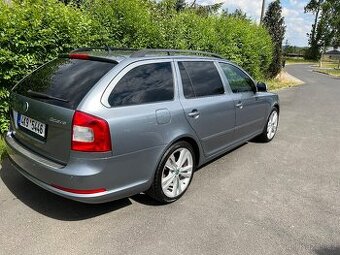 Octavia 2 combi 2012 rs 2.0 tdi + 6° automatická převodovka