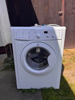Indesit pračka - 1
