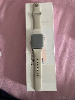Apple Watch SE (Gen 2) 40 mm nepoužívané