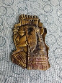 Stará kovová plastika