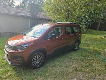 Peugeot Rifter LONG ALLURE 1.5BlueHDi  96kw,64t.km,ČR