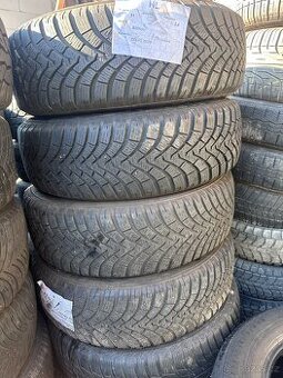 Zimní sada pneu 215/65 R17 - Falken