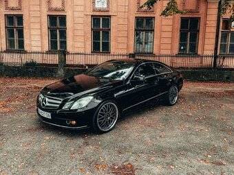 MERCEDES-BENZ W207 E350 CDi - COUPE