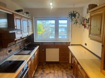 Venkovská linka z masivu se spotřebiči,5546