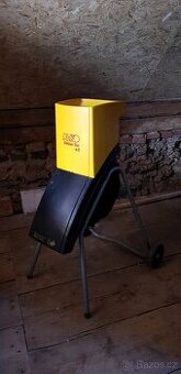 Drtič zahradního odpadu/štěpkovač ALKO Edition Tec 4.0