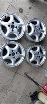 Alu kola felicia favorit 4x100r13