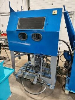 PÍSKOVACÍ, TRYSKACÍ KABINA TKB 3 + FILTRACE POC 6