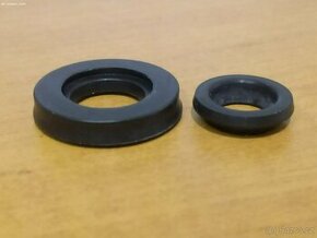 Těsnění zadních tlumičů ČZ Motokros