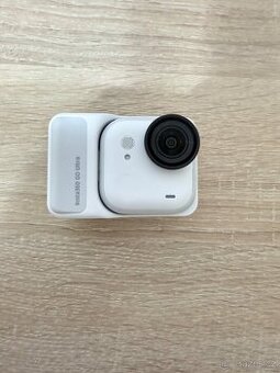 Insta360 GO Ultra