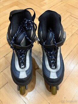 Dětské kolečkové brusle 35