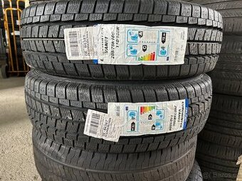 205/75/16 c nové zimní pneu