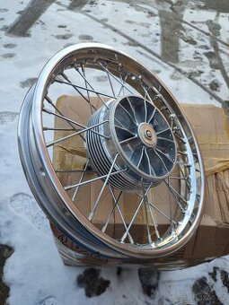 Nové kolo Jawa 250, 350 panelka