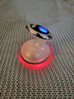 Kavitace s radiofrekvencí, LED a vibra terapií Zlime