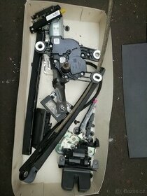 Škoda Octavia 3 liftback,zadní sklo atd