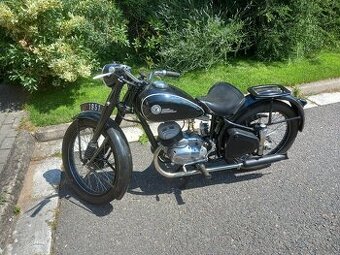 ČZ 150 C, rok výroby 1951, krásná, plně funkční