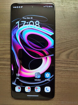 Prodàm mobilnì telefon za 3000 Kč