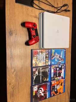 Playstation 4 Slim-1TB