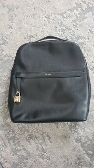 Černý batoh zn. FURLA PIPER