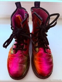 Dívčí kotníkové boty vel. 30