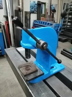 Ruční pákový lis - 1