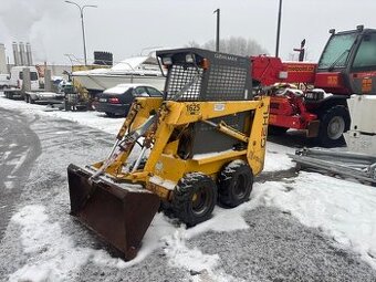 Kolový smykový nakladač Gehl SL 1625, hmotnost 1.2 t