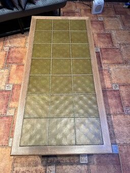 Dřevěný konfekční stolek - 1