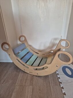 Montessori houpačka Baavi