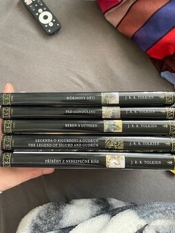 J.R.R.Tolkien-soubor 5.nových knih