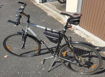 Trekové kolo Author