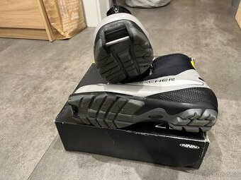 Boty na běžky klasika Fischer XC Touring vel 45