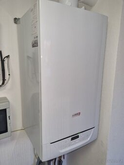 Prodám plynový závěsný kondenzační kotel Protherm Tiger.