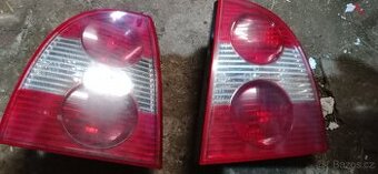 Zadní světla B5,5