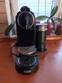 Kapslový kávovar DeLonghi