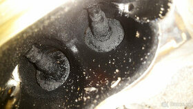 Walnutblasting- mechanická dekarbonizace motoru