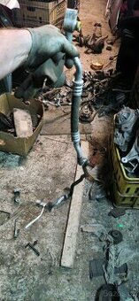 Klima hadice trubky audi q7 touareg cayenne