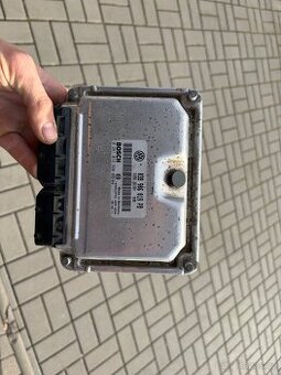 Řídící jednotka motoru 1.9TDI 74kW AXR immo off