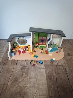 Playmobil 70280 Materska skola - Centrum pece o deti Duha