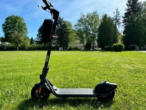 Ninebot KickScooter F2 E by Segway Záruka 20.měsíců.Faktura. - 1