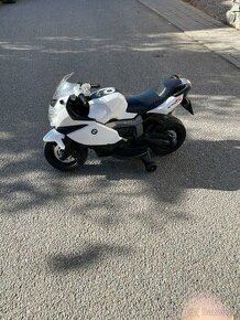 Elektrická motorka BMW
