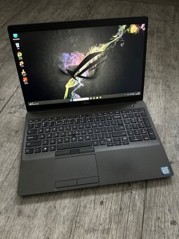 Skvělý NT DELL Latitude – i5-8265U, SSD 256GB,WIN11 PRO (x)