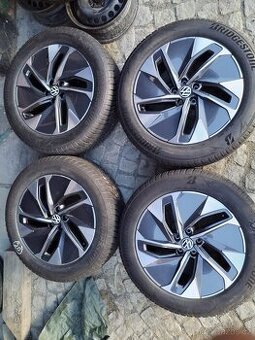 ZIMNI KOMPLET VW ID4 ID5 5x112 255/50/19 235/55/19