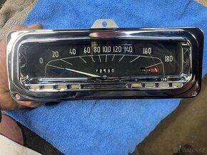 Tatra 603 tachometr