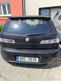 Alfa Romeo 145 limit edice 500