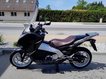 Honda NC 700 Integra